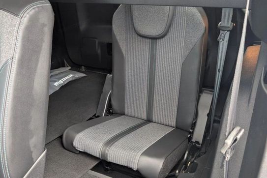 Peugeot 5008 2.0 BlueHDi Allure EAT8
