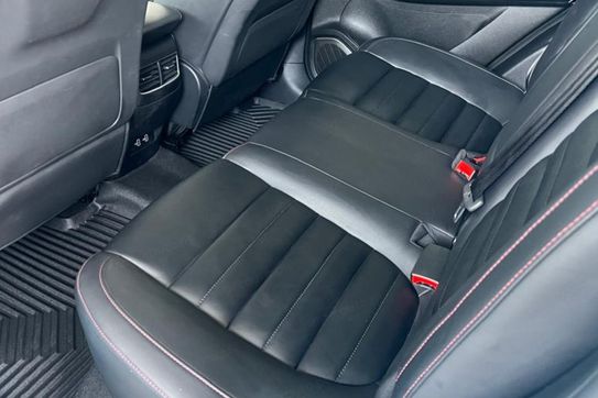 MG HS 1.5 T-GDI Exclusive