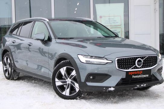 Volvo V60 Cross Country D4 Momentum Pro aut