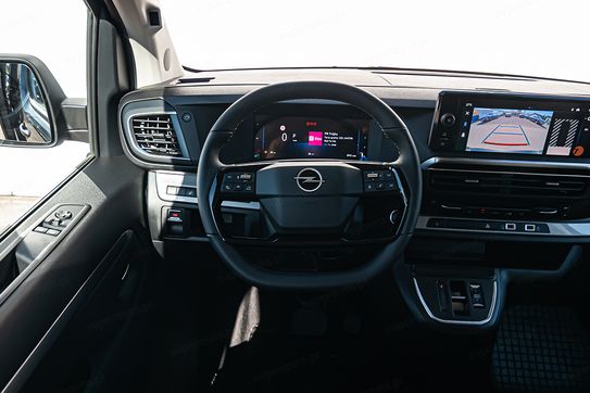 Opel Zafira Life Extra Long L2H1 Business AT8