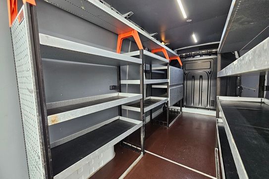 Renault Master L3H2 Zabudowa Warsztatowa