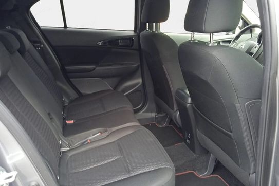 Mitsubishi Eclipse Cross 1.5 T GPF  Invite Plus CVT