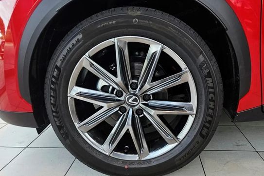 Lexus LBX Elegant 1.5 Hybrid