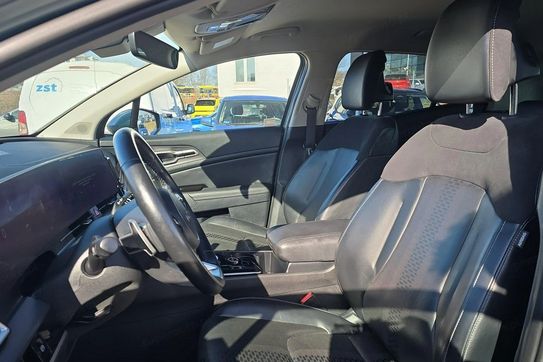 Kia Sportage 1.6 T-GDI HEV Business Line 4WD