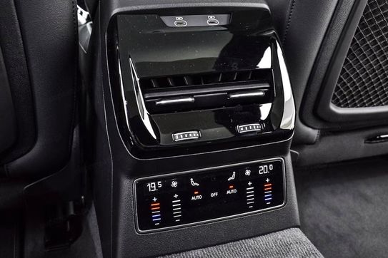 Audi A6 e-Hybrid quattro Avant