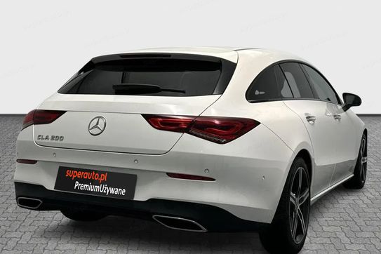 Mercedes CLA 200 Shooting Brake Progressive