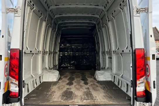 Iveco Daily 65C18 L4H2