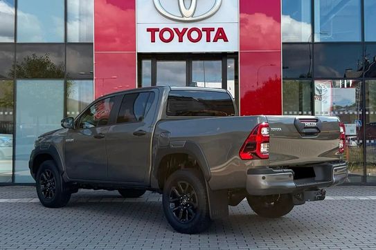 Toyota HiLux Double Cab Invincible