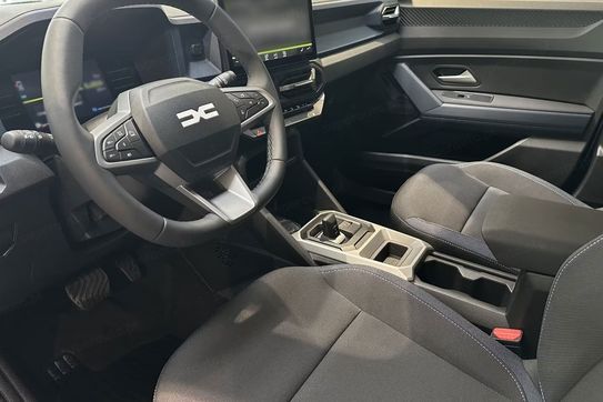 Dacia Bigster Expression 1.8 Full Hybrid