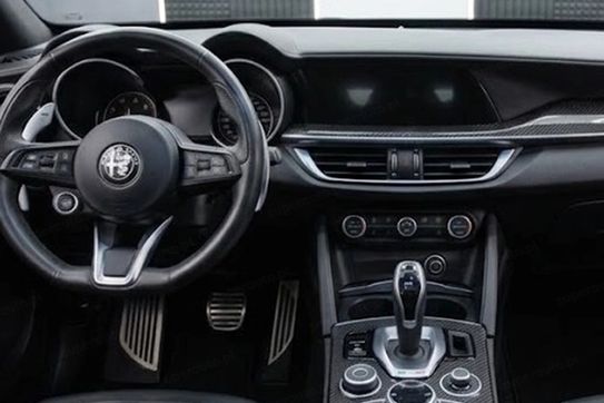 Alfa Romeo Stelvio Turbo Veloce Q4