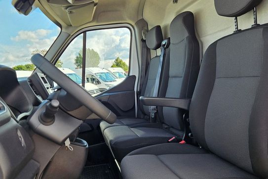 Renault Master dCi L2H2