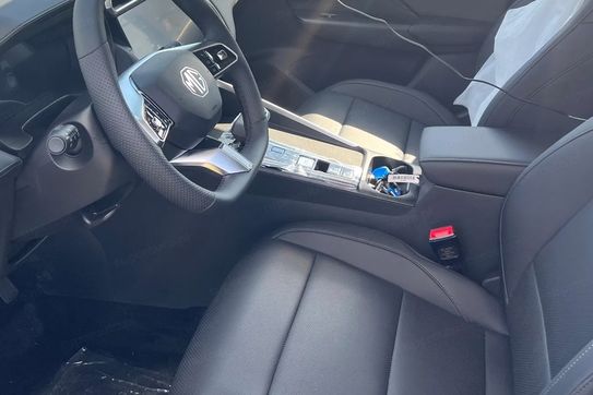 MG ZS 1.5 HEV+ Exclusive aut