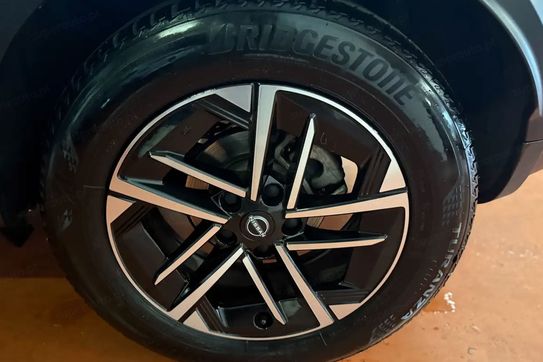 Nissan Juke N-Connecta 1.0 DIG-T