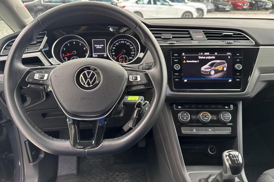 Volkswagen Touran Comfortline 1.5 TSI EVO