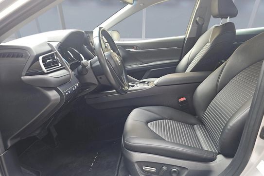 Toyota Camry 2.5 Hybrid Prestige