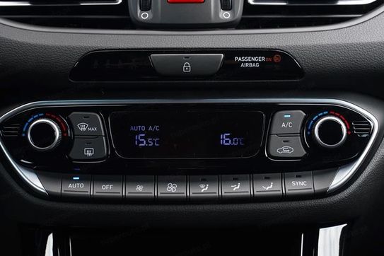 Hyundai i30 Smart 1.5 T-GDI DCT