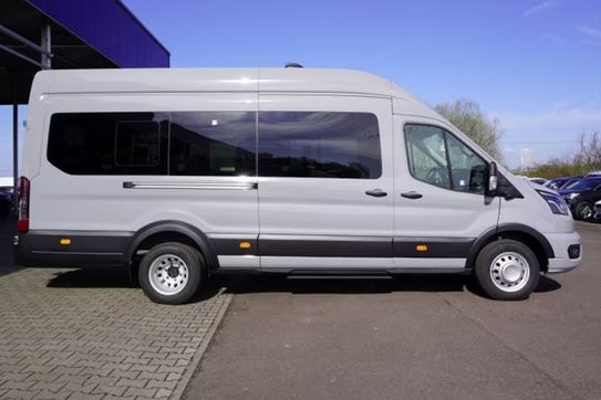 Ford Transit Autobus M2 460 L4H3 RWD Limited RWD