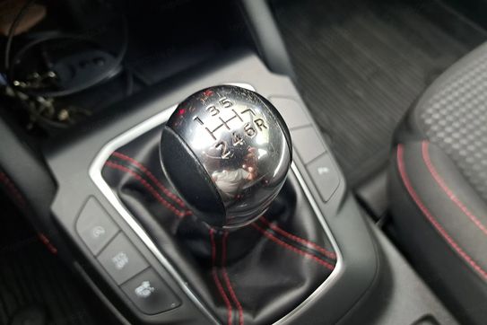 Ford Focus 1.0 Ecoboost Mhev St-Line Style