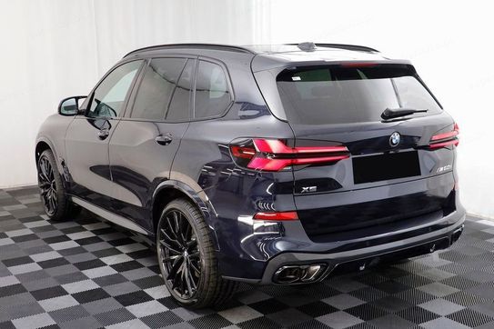 BMW X5 M60i xDrive