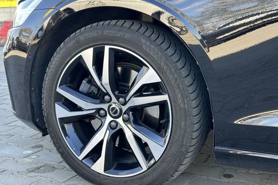 Volvo V60 B4 B Plus Dark aut