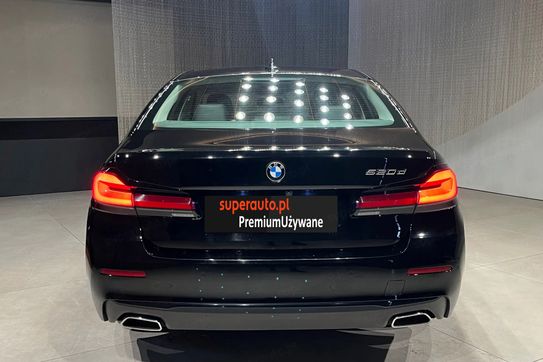 BMW Seria 5 520d aut