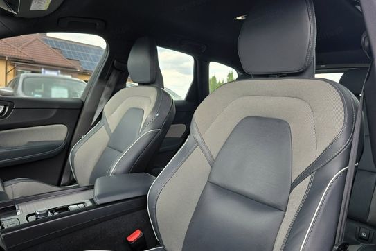 Volvo XC60 B5 B AWD R-Design aut
