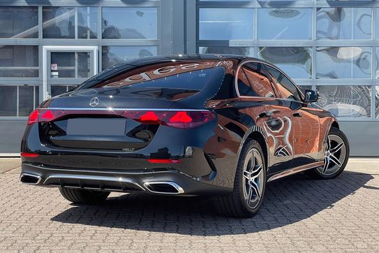 Mercedes Klasa E 220 d AMG