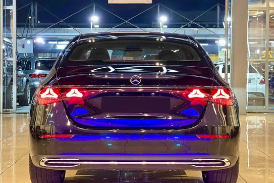 Mercedes Klasa E 220 d 4-Matic Exclusive