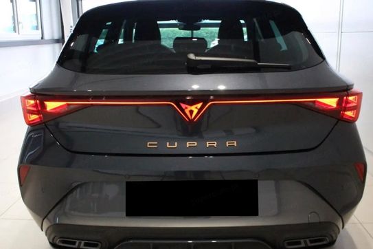 Cupra Leon 1.5 eTSI mHEV DSG