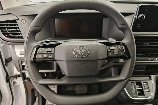 Toyota ProAce EV Long Active