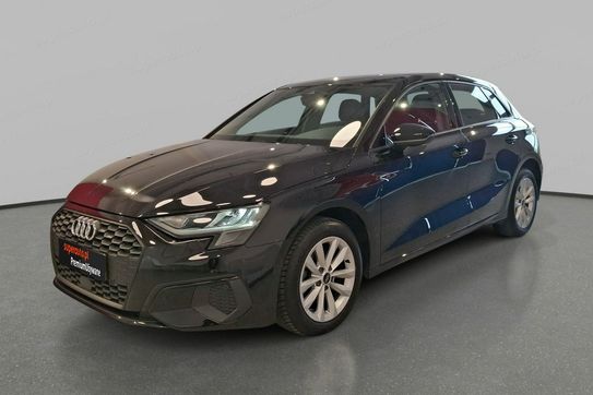 Audi A3 35 TFSI mHEV S tronic