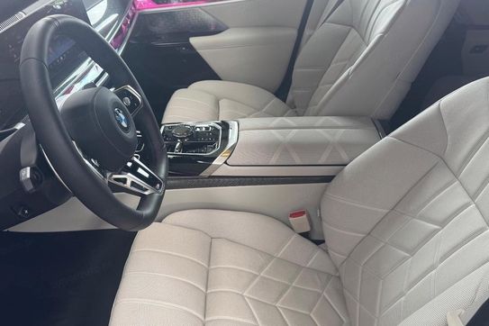 BMW Seria 7 740d xDrive M Sport