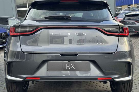 Lexus LBX Elegant 1.5 Hybrid