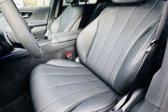 Mercedes Klasa E 220 d  4-Matic Avantgarde