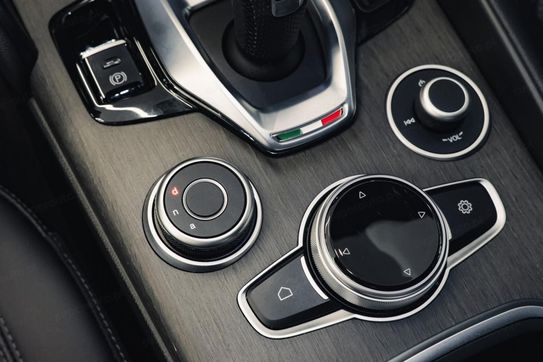 Alfa Romeo Giulia Turbo Ti Q4
