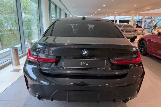 BMW Seria 3 318i M Sport