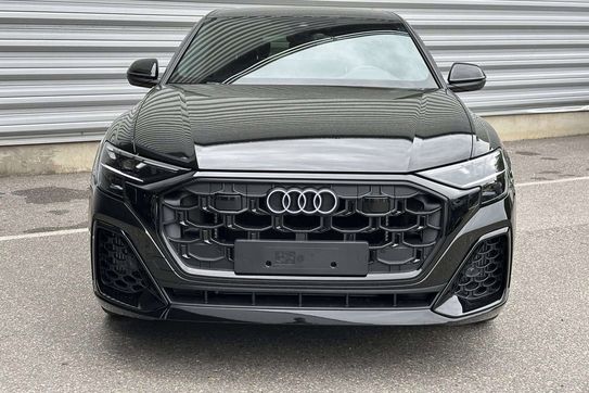 Audi Q8 TFSI e quattro