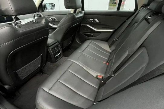 BMW Seria 3 Touring 318d