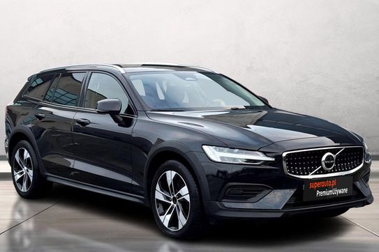 Volvo V60 Cross Country B4 D AWD Plus