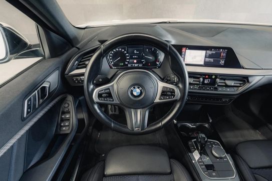 BMW Seria 1 118d M Sport aut