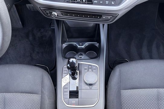 BMW Seria 1 118i aut