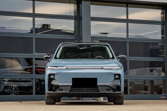 Leapmotor B10 Design Hybrid EV 18,8 kWh