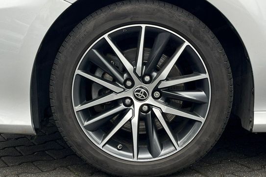 Toyota Camry 2.5 Hybrid