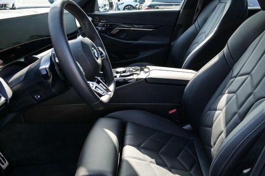 BMW Seria 5 540d xDrive M Sport