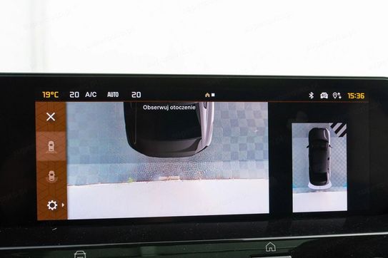 Citroen C4 X EV136 50kWh Shine