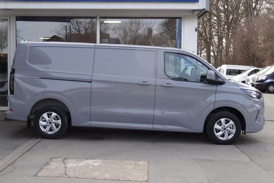 Ford Transit Custom 320 L2H1 Limited