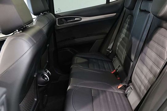 Alfa Romeo Stelvio 2.0 Turbo Veloce Q4