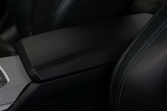 BMW Seria 3 318i Advantage