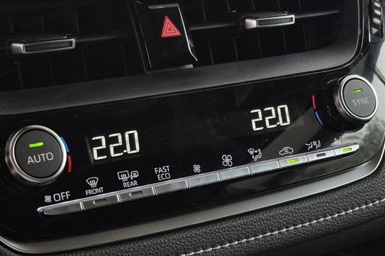 Toyota Corolla Style 1.8 Hybrid