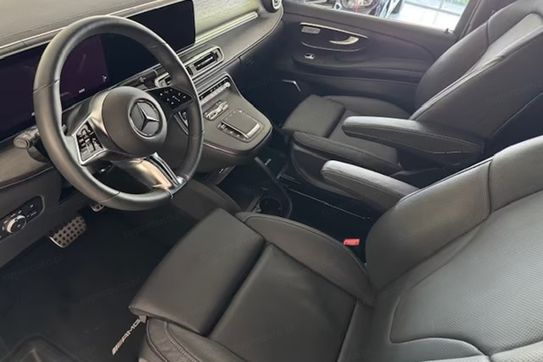 Mercedes V Klasa 300 d 9G-Tronic Exclusive długi